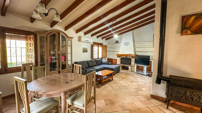 Image No.9-4 Bed Villa for sale