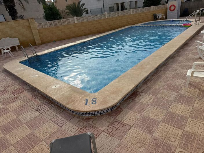 Image No.31-2 Bed Townhouse for sale