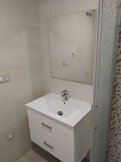 Image No.25-2 Bed Apartment for sale