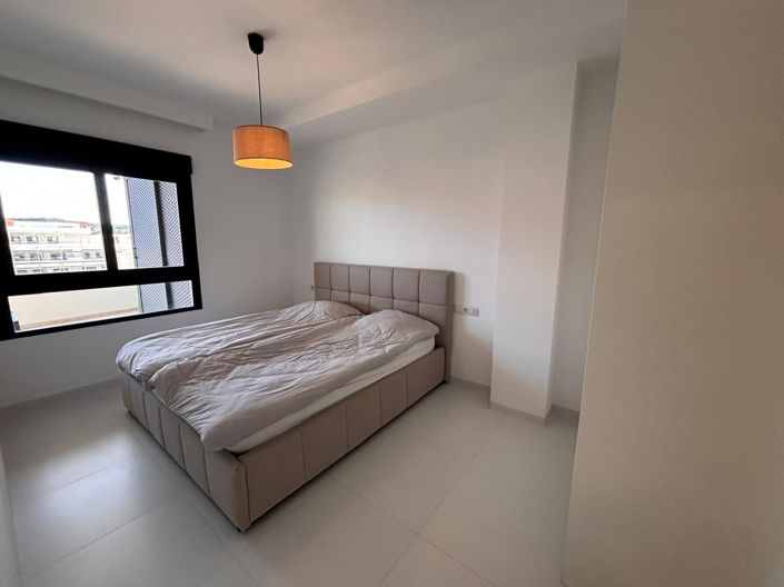 Image No.18-2 Bed Apartment for sale