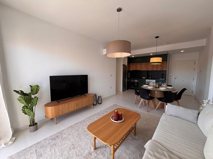 Image No.8-2 Bed Apartment for sale