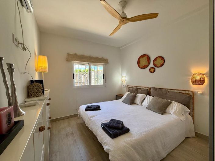 Image No.12-3 Bed Villa for sale