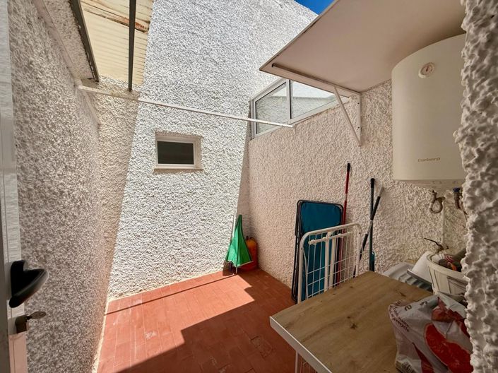 Image No.17-3 Bed Villa for sale