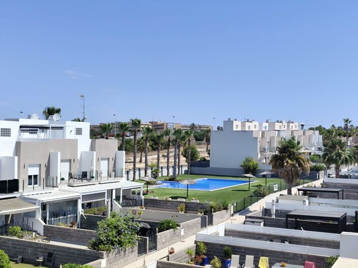 Image No.44-4 Bed Townhouse for sale