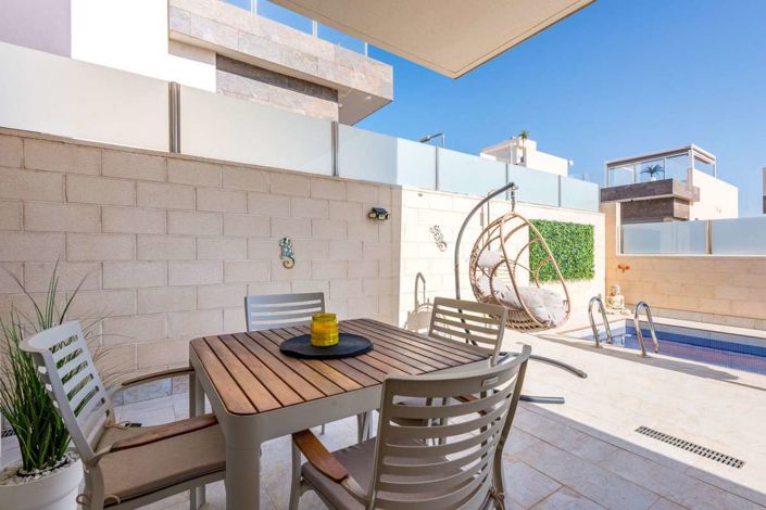 Image No.4-3 Bed Villa for sale