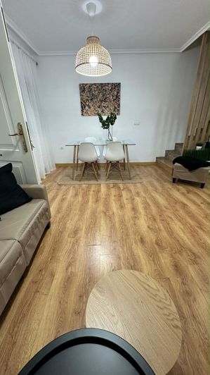 Image No.5-3 Bed Townhouse for sale