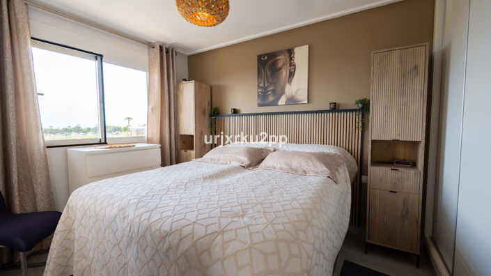 Image No.24-3 Bed Apartment for sale