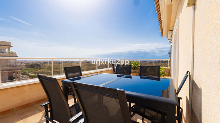 Image No.28-3 Bed Apartment for sale