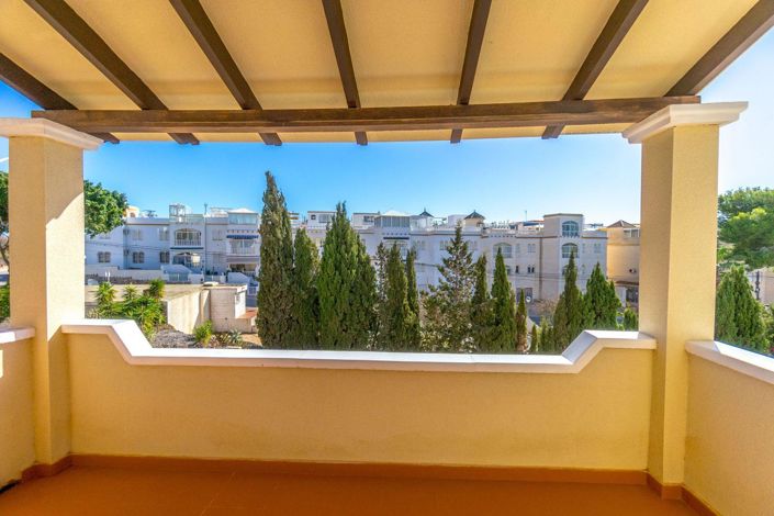 Image No.18-3 Bed Villa for sale