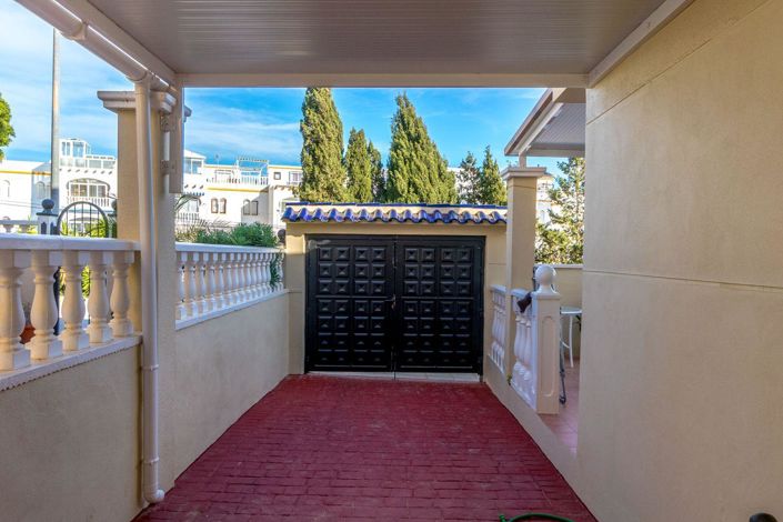 Image No.6-3 Bed Villa for sale