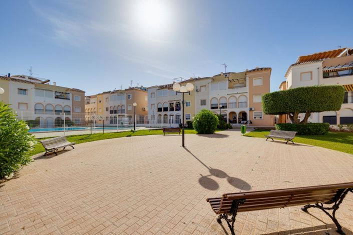 Image No.24-Appartement de 2 chambres à vendre à Torrevieja