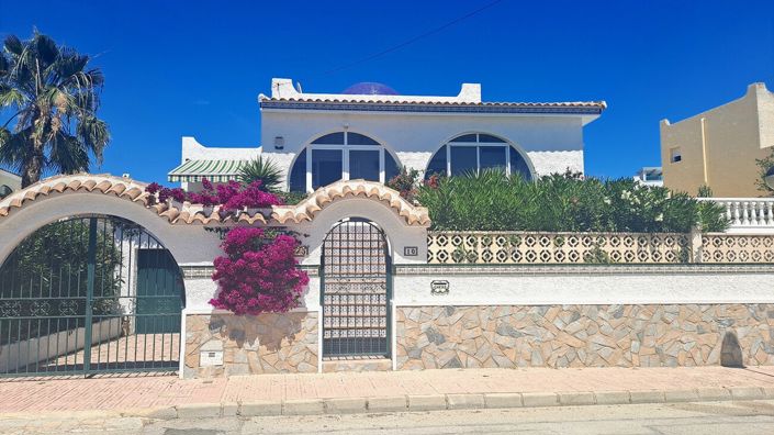 Image No.2-Villa de 3 chambres à vendre à Villamartin