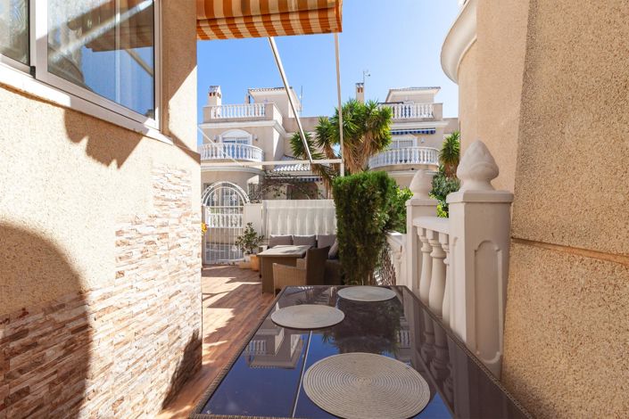 Image No.5-4 Bed Villa for sale