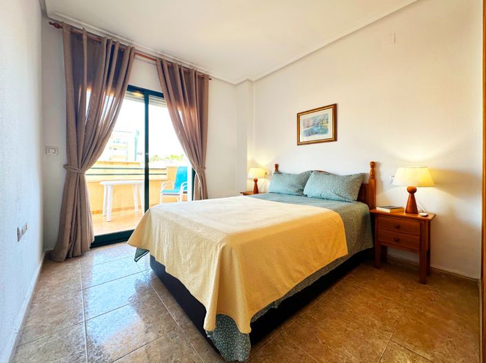 Image No.8-2 Bed Apartment for sale