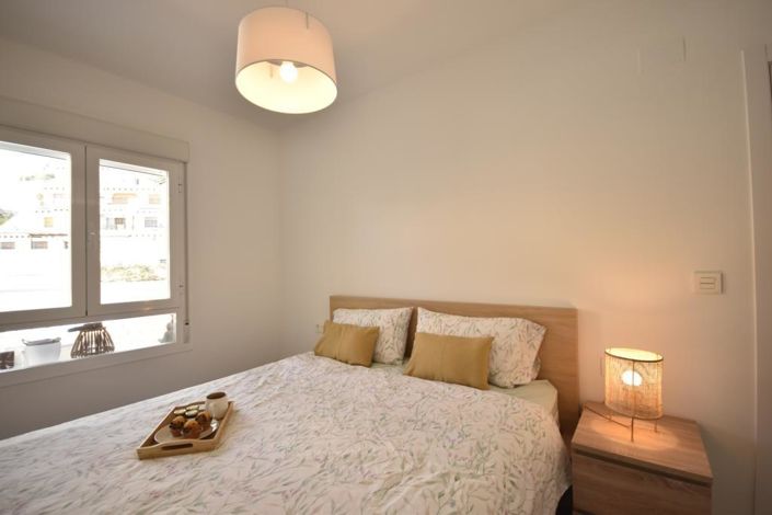 Image No.15-3 Bed Apartment for sale