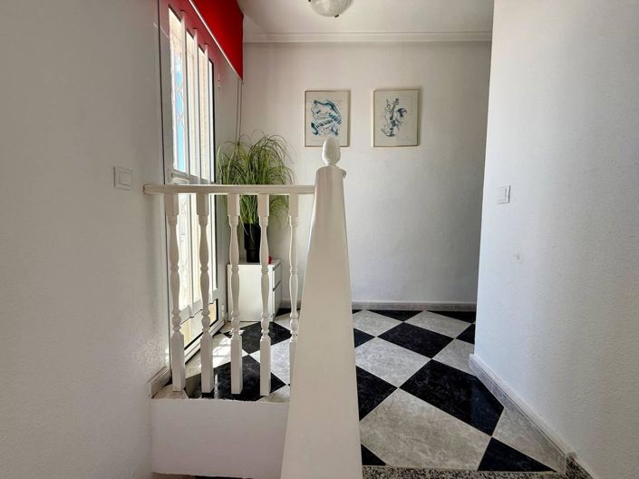 Image No.30-4 Bed Villa for sale