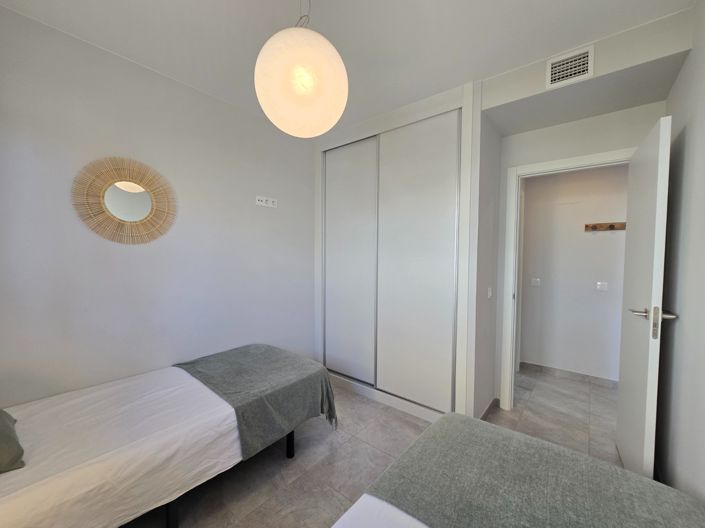 Image No.18-2 Bed Apartment for sale