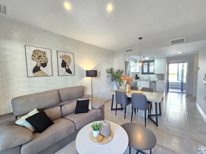 Image No.9-2 Bed Apartment for sale