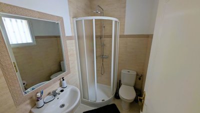 79360locripen5bedtownhousealgorfa5