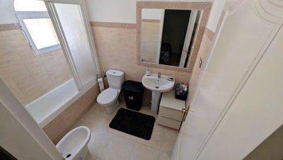 79360locripen5bedtownhousealgorfa43
