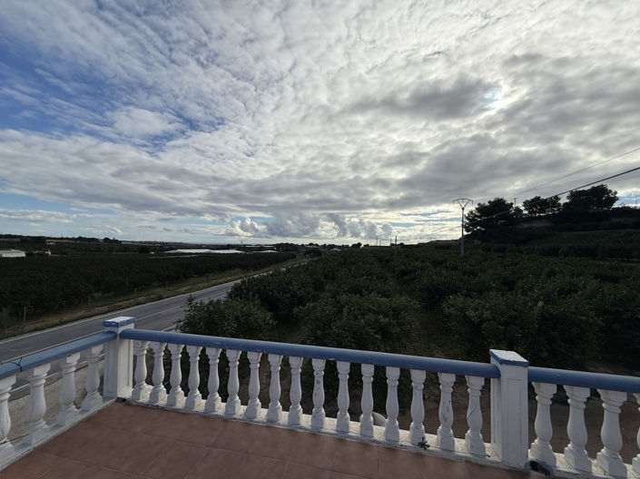 Image No.37-4 Bed Country House for sale