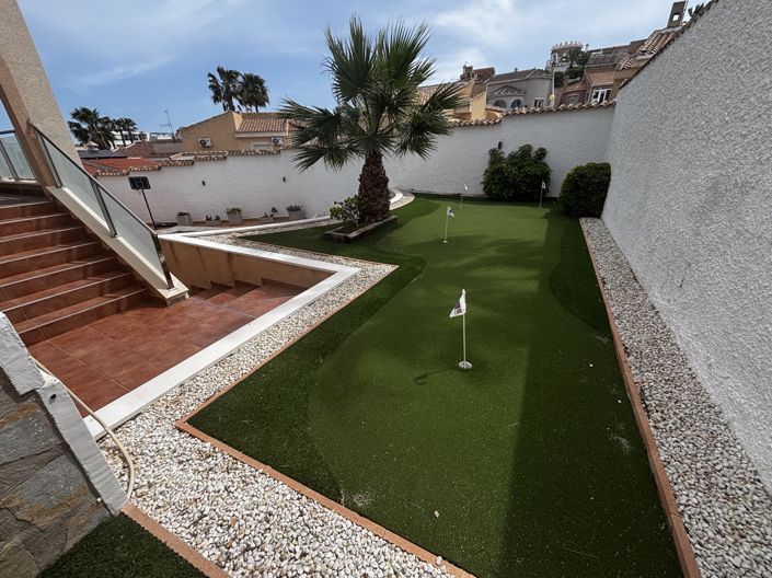 Image No.34-4 Bed Villa for sale