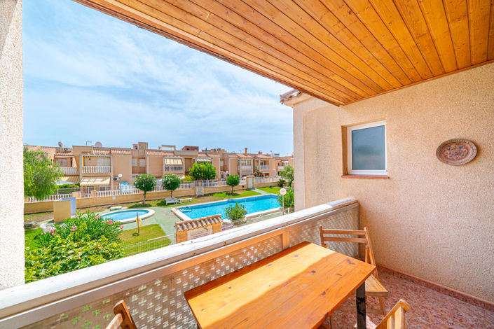 Image No.2-Penthouse de 2 chambres à vendre à Torrevieja
