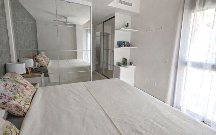 Image No.30-4 Bed Villa for sale