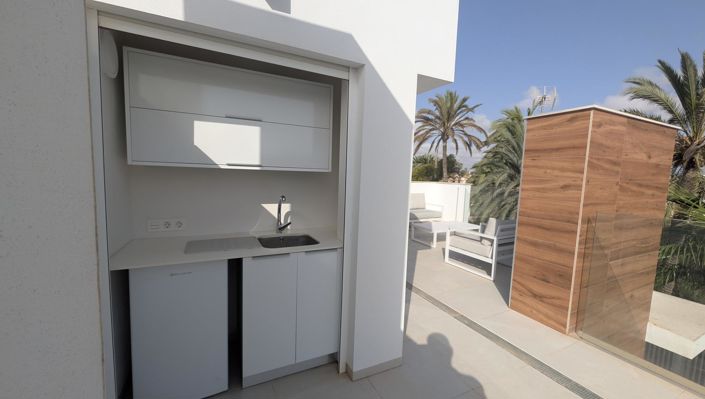 Image No.35-4 Bed Villa for sale