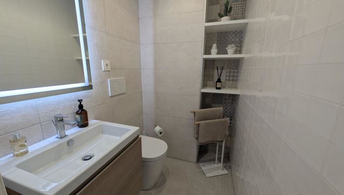 Image No.7-4 Bed Villa for sale