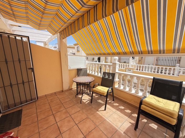 Image No.23-3 Bed Townhouse for sale