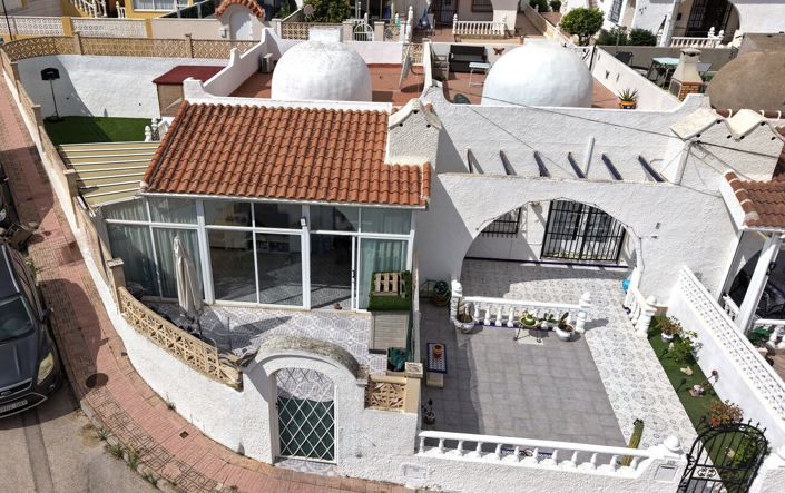Image No.2-2 Bed Townhouse for sale