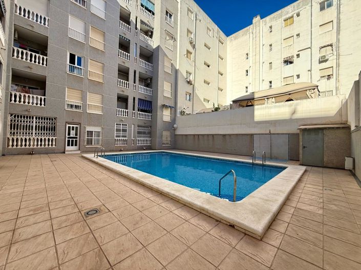 Image No.6-Appartement de 2 chambres à vendre à Torrevieja