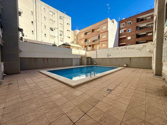 Image No.7-Appartement de 2 chambres à vendre à Torrevieja
