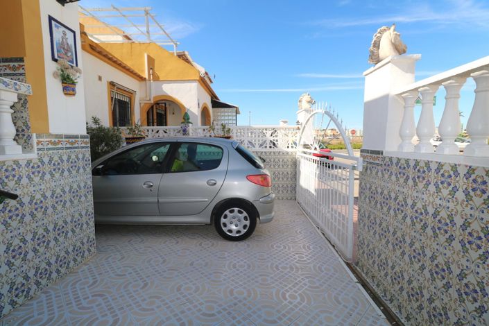 Image No.4-2 Bed Townhouse for sale