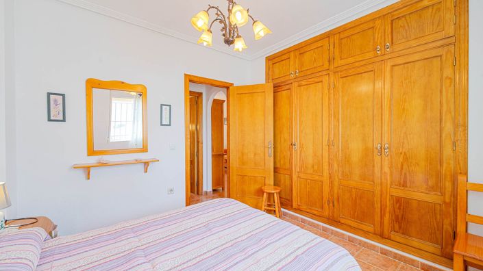 Image No.17-Appartement de 2 chambres à vendre à Punta Prima