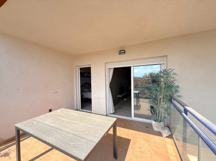 Image No.23-2 Bed Apartment for sale