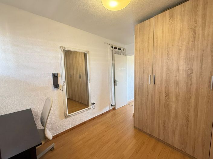 Image No.18-2 Bed Apartment for sale