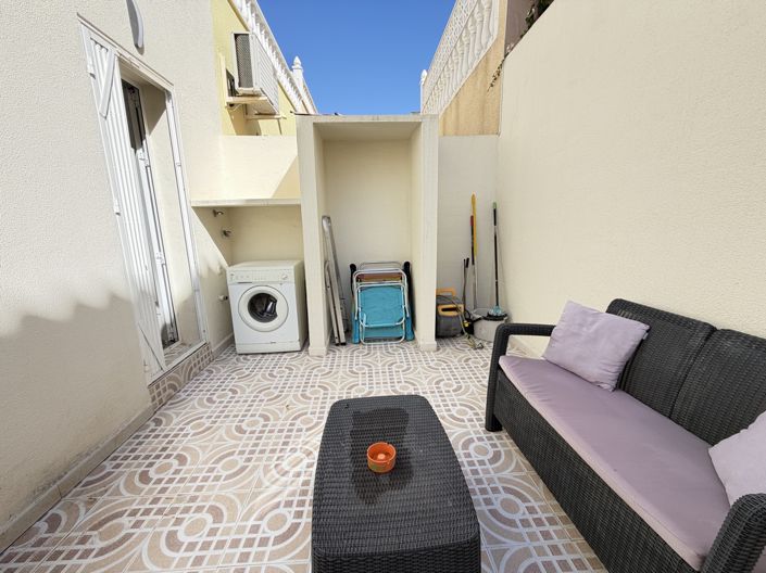 Image No.11-3 Bed Townhouse for sale