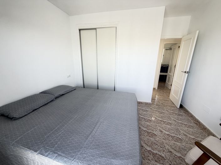 Image No.20-3 Bed Townhouse for sale