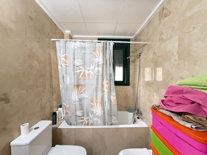 Image No.26-2 Bed Apartment for sale