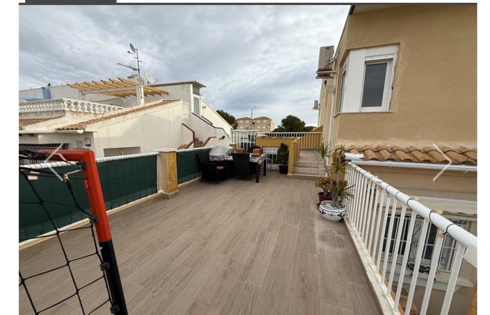 Image No.4-4 Bed Townhouse for sale