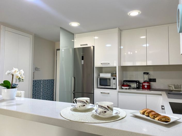 Image No.13-3 Bed Apartment for sale
