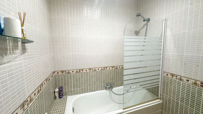 Image No.19-2 Bed Apartment for sale