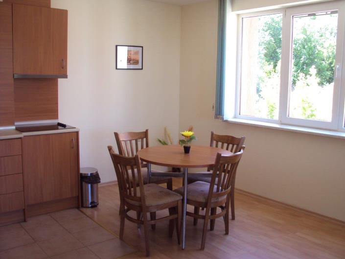 Image No.18-2 Bed Apartment for sale