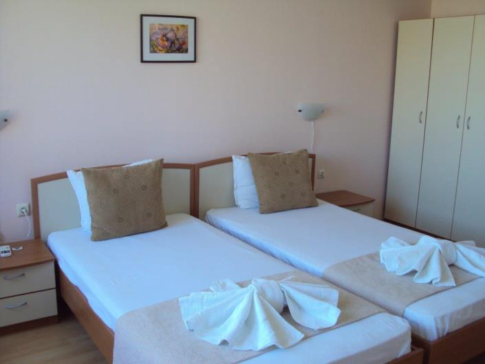 Image No.30-2 Bed Apartment for sale