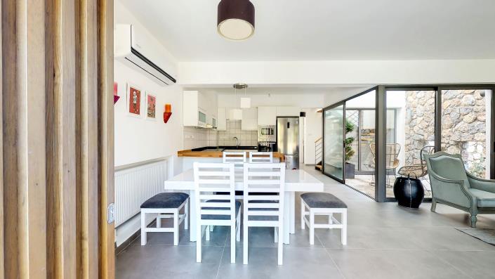 Image No.12-Villa de 4 chambres à vendre à Lefkosia