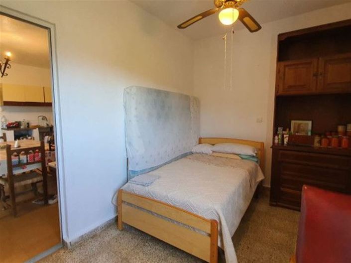 Image No.10-2 Bed Country House for sale