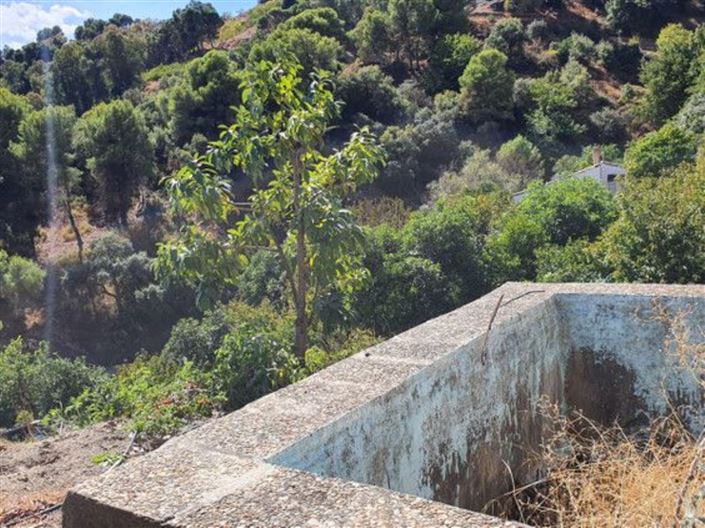 Image No.18-2 Bed Country House for sale