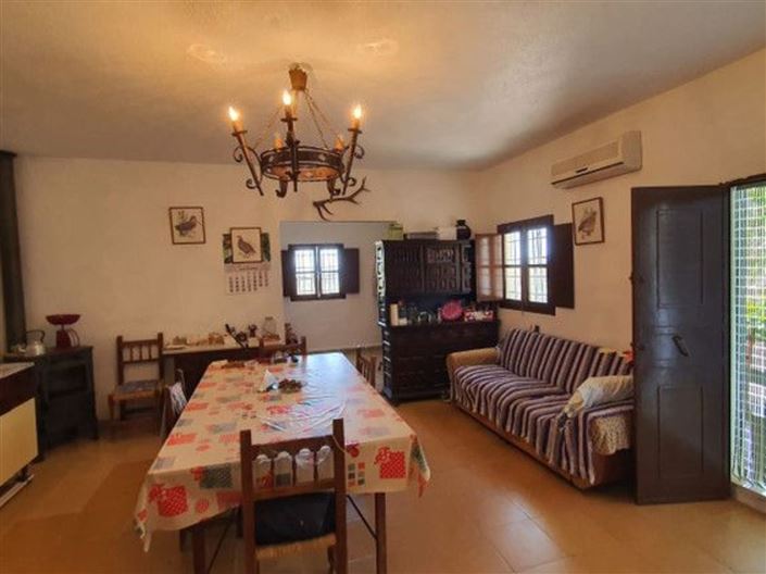 Image No.4-2 Bed Country House for sale